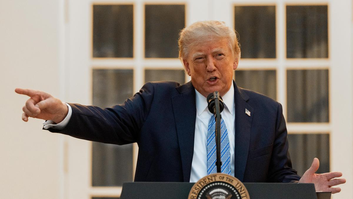 Trump, CNN ve MSNBC'yi Beyaz Saray'dan Yasakladı