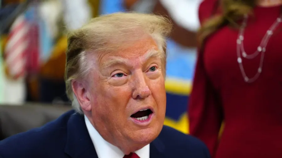 Trump: Çocuk Hesapları Sosyalizmin Yayılmasını Engelleyecek