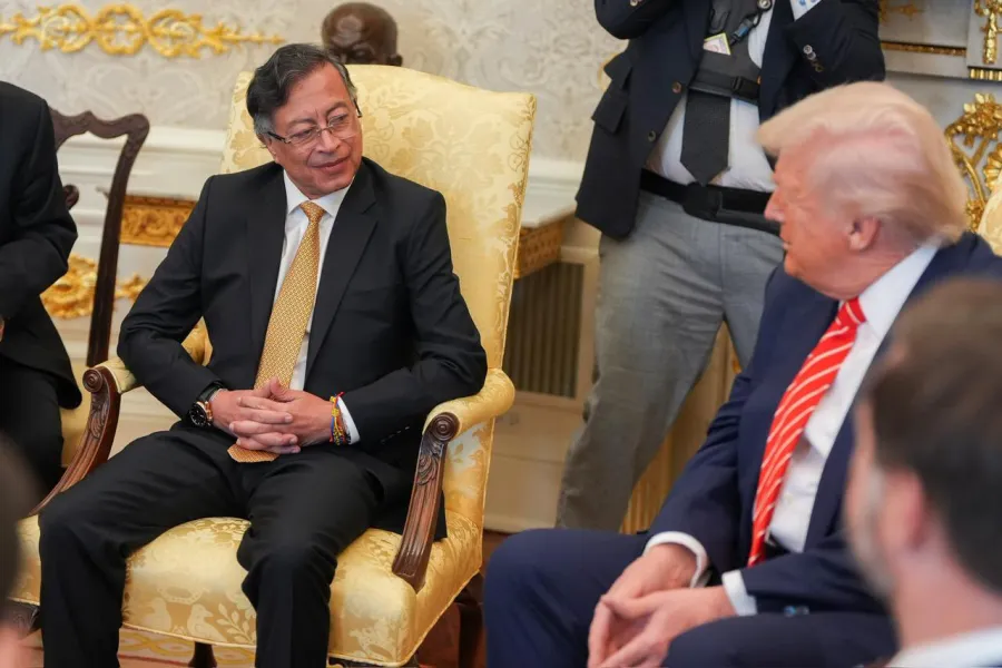 Trump Destekli Kolombiyalı Seçilmiş Başkan Geçişi Durdurdu