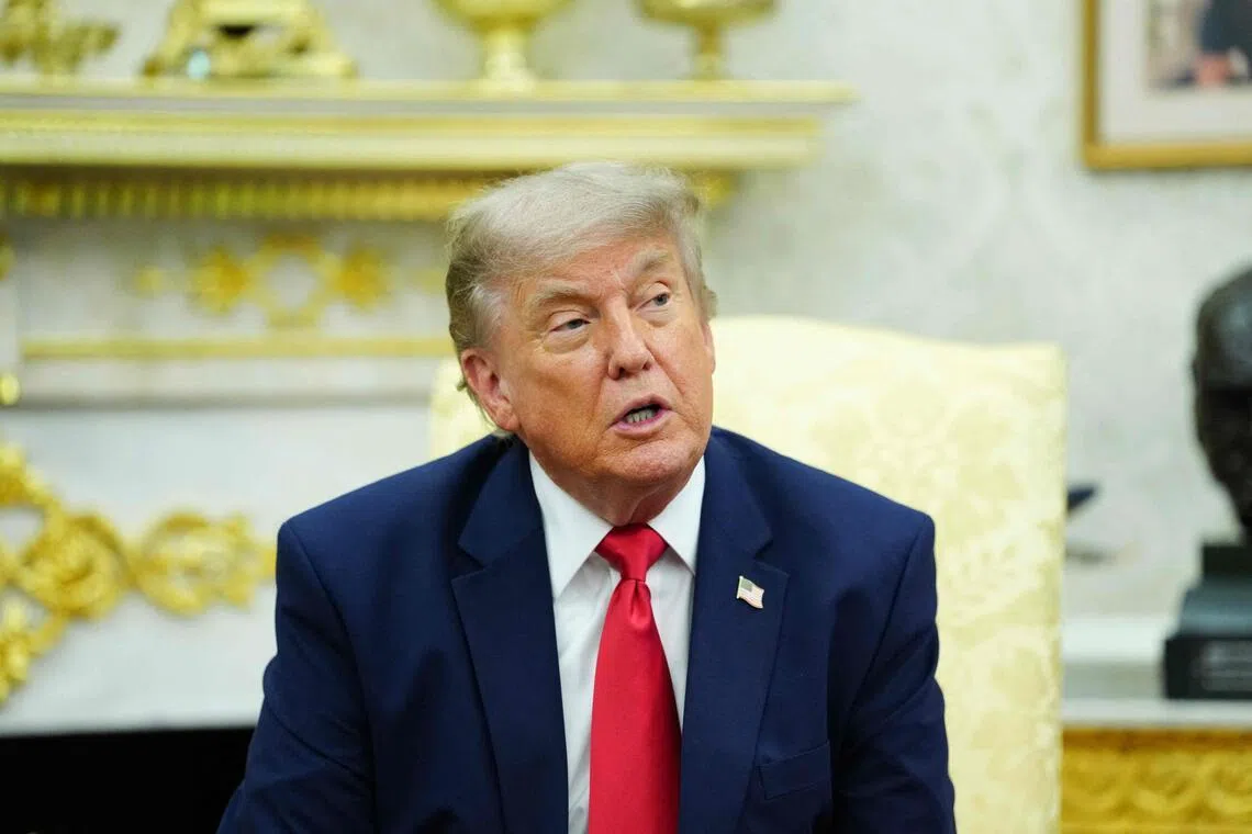 Trump'tan dijital hizmet vergisine yüzde 100 gümrük vergisi tehdidi