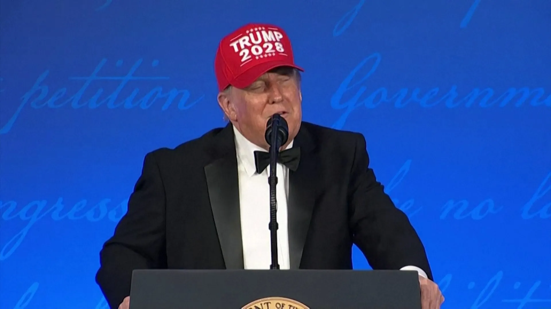 Trump: 'Dördüncü dönem için adayım