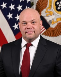 Trump, Driscoll'un ayrılışının ardından Adam Telle'i geçici Kara Kuvvetleri Bakanı olarak atadı