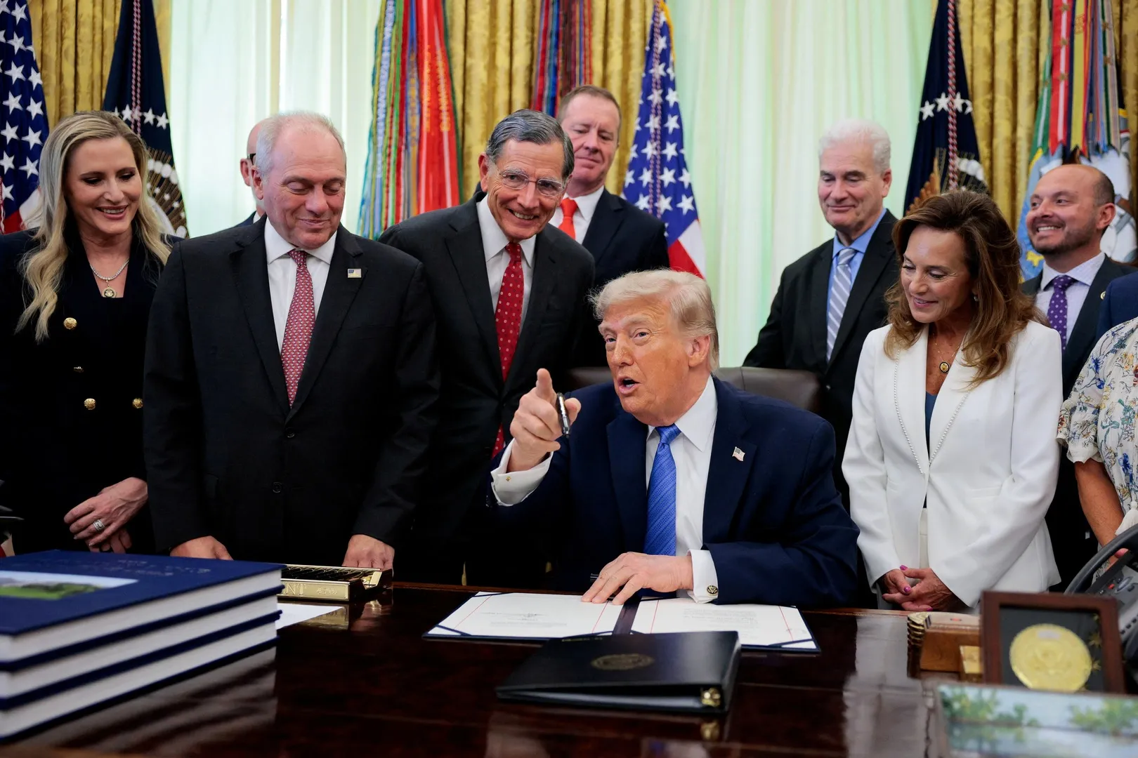 Trump: Dünya Kupası vizeleri için çalışıyoruz
