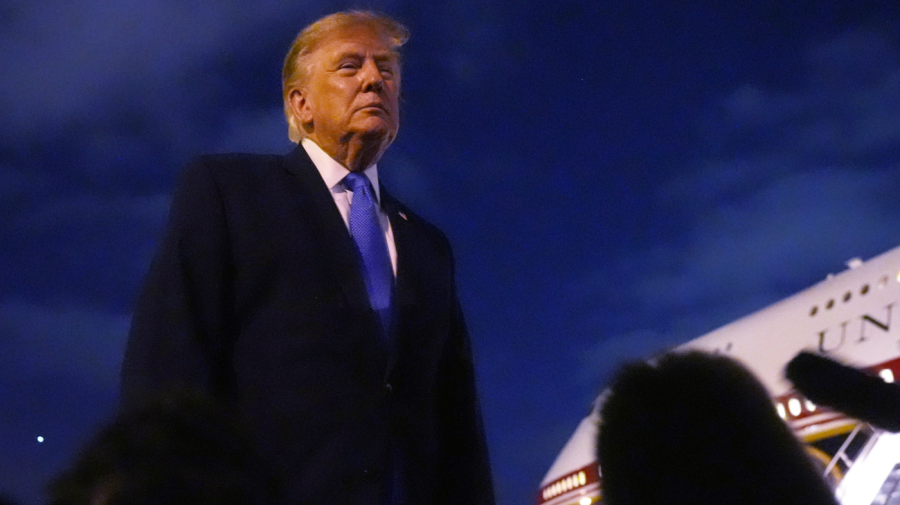 Trump'tan El-Sayed ve İkinci Dünya Savaşı Anıtı'na Yönelik Sert Paylaşımlar