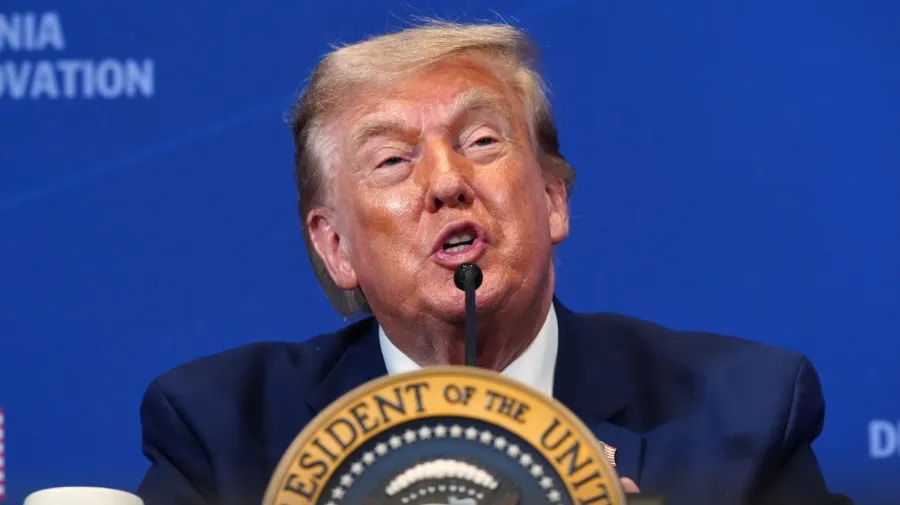 Trump, Enerji Tüketicisini Koruma Taahhüdünü Genişletiyor