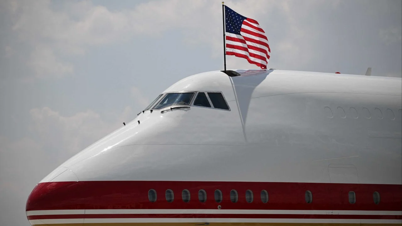 Trump Eski Air Force One’a Döndü: Katar Jetinin Akıbeti Merak Konusu