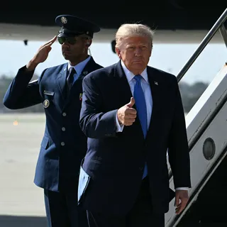 Trump'ın golf sahası yakınında silahlı şüpheli gözaltına alındı