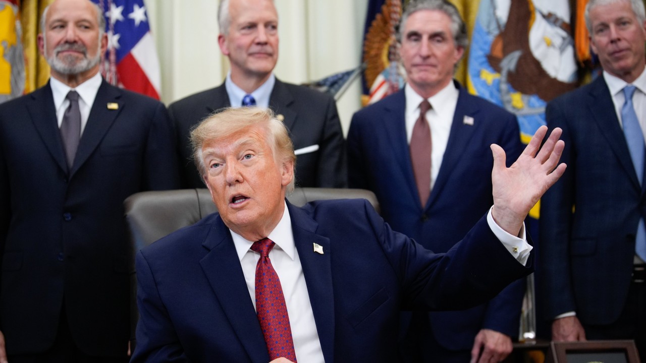 Trump, seçim öncesi Güney Kore'den 200 milyar dolar enerji yatırımı duyurdu