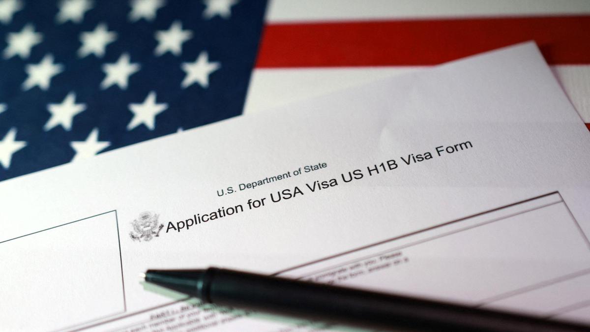 Trump'ın 100 bin dolarlık H-1B vize ücreti yasa dışı