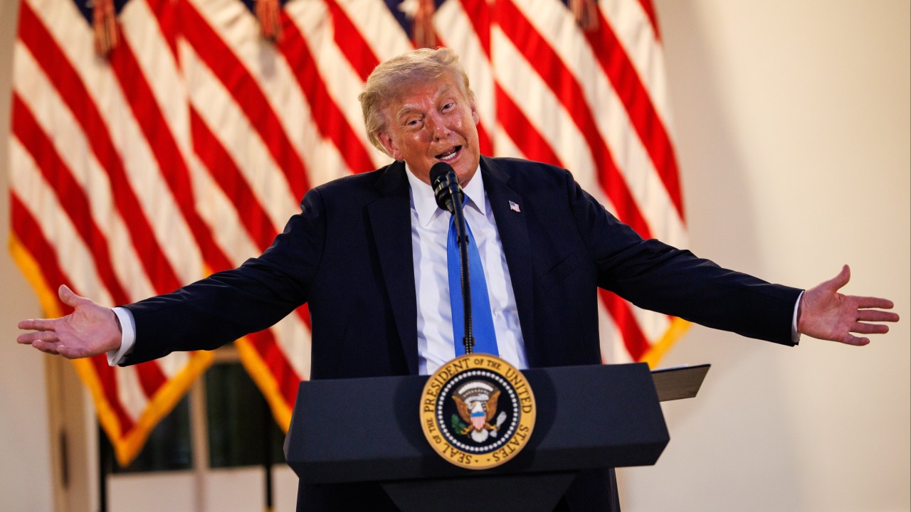 Trump, Hürmüz Boğazı'na 'Trump Boğazı' adını önerdi