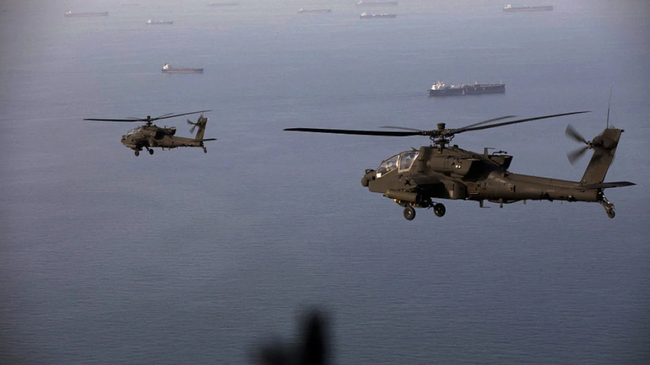 Trump: Hürmüz'deki helikopter kazasında iki asker sağ, İran anlaşması yakın