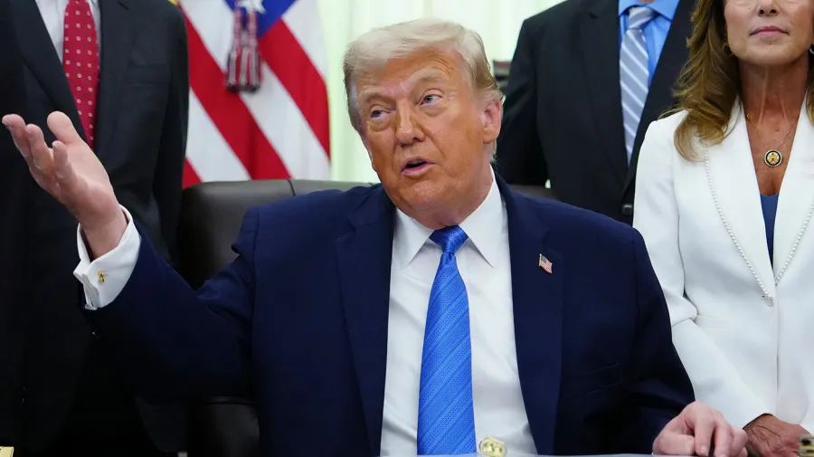 Trump: İran'a 300 Milyar Dolarlık Fon Haberi 'Yalan Haber