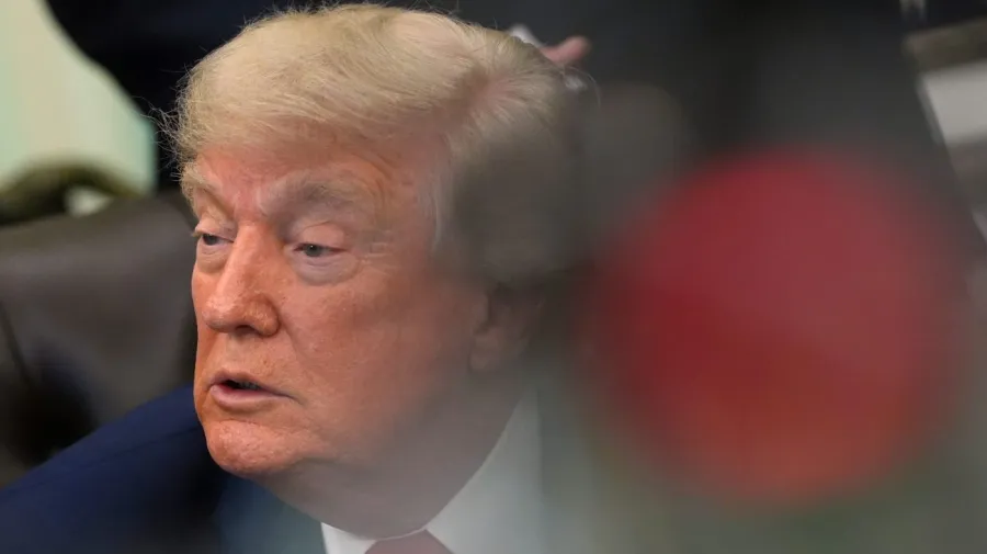 Trump'ın İran'la Anlaşma Çabalarına Şüpheyle Yaklaşılıyor