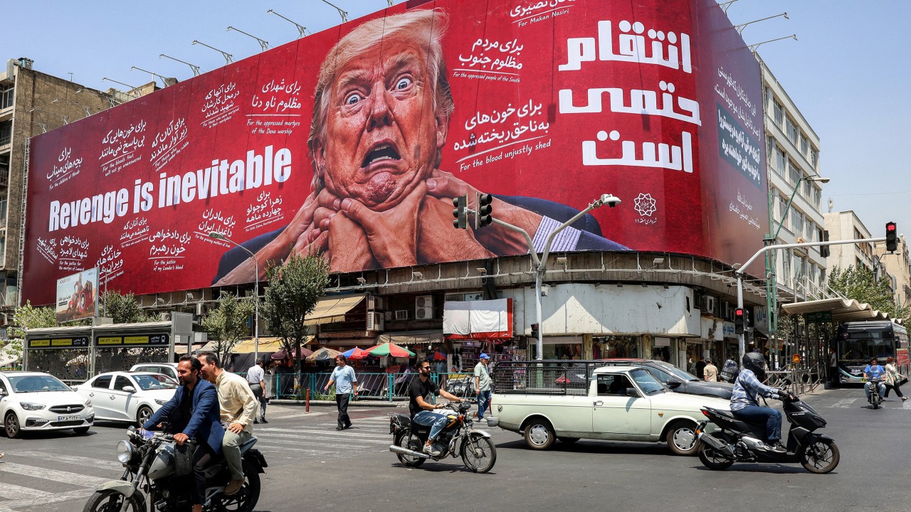 Trump, İran'a yönelik 60 günlük anlaşma süresini uzatmadı, 'Umman'ı bombalarız' tehdidinde bulundu