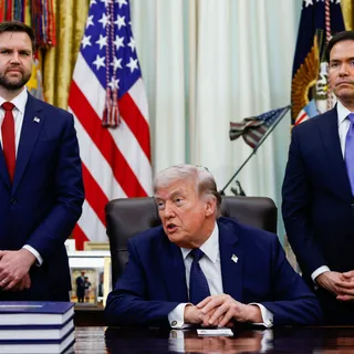 Trump'tan İran anlaşması açıklaması: 'Yüzde 50/50