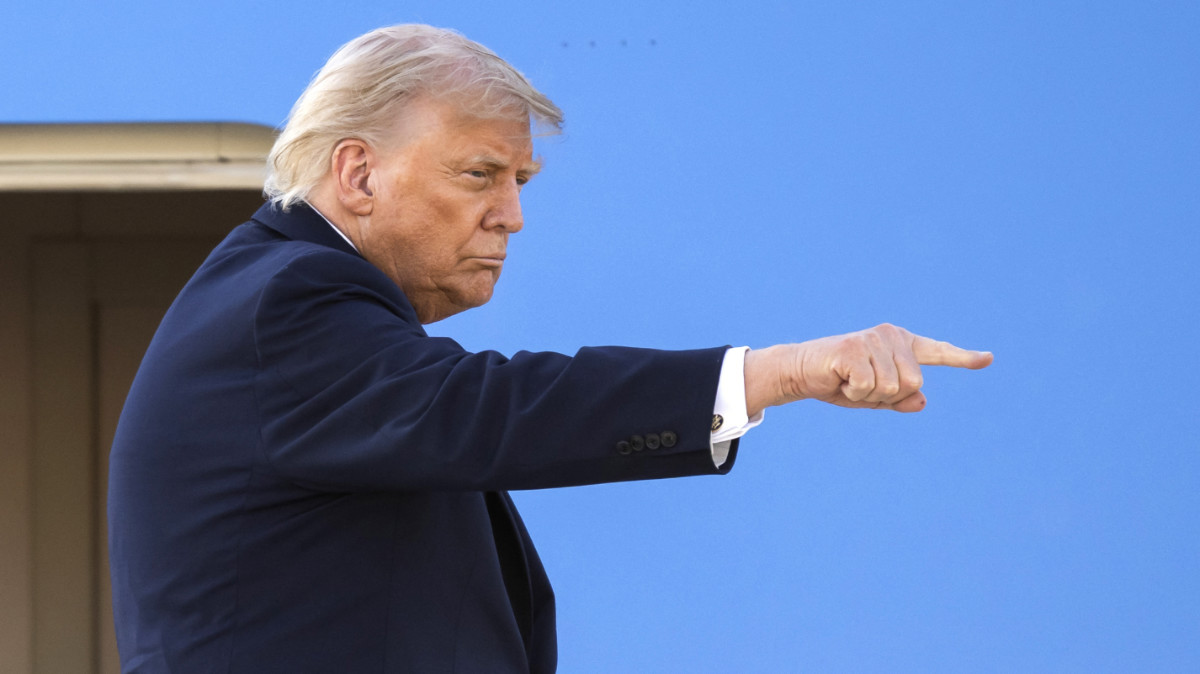Trump: İran Anlaşması 'Ekonomik Felaketi' Önleyecek