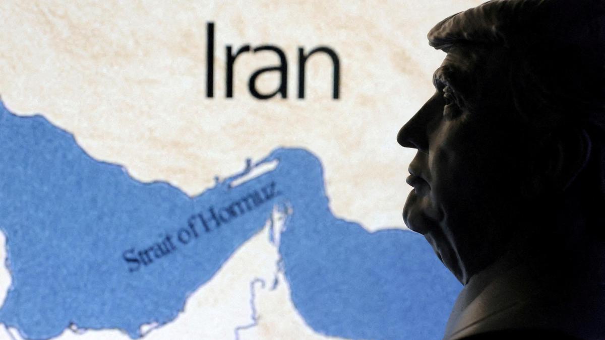 Trump: İran'a askeri müdahale yok, seçim sonrası belirsiz