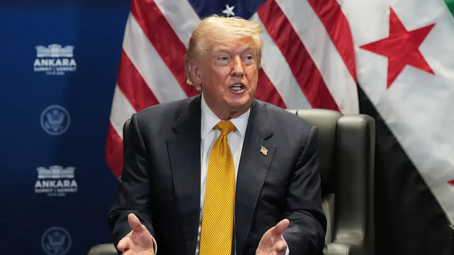Trump'ın İran Çıkışı: ABD Savaşa mı Dönüyor