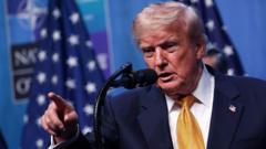 Trump'tan İran'a Deniz Ablukası: Hürmüz'den Geçen Yüklere Yüzde 20 Vergi