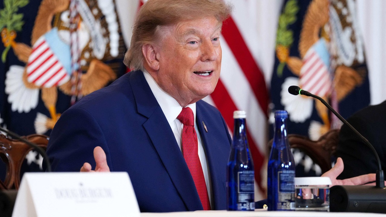 Trump: İran'la 'düşük profilli' gidiyoruz, ekonomik baskı artacak