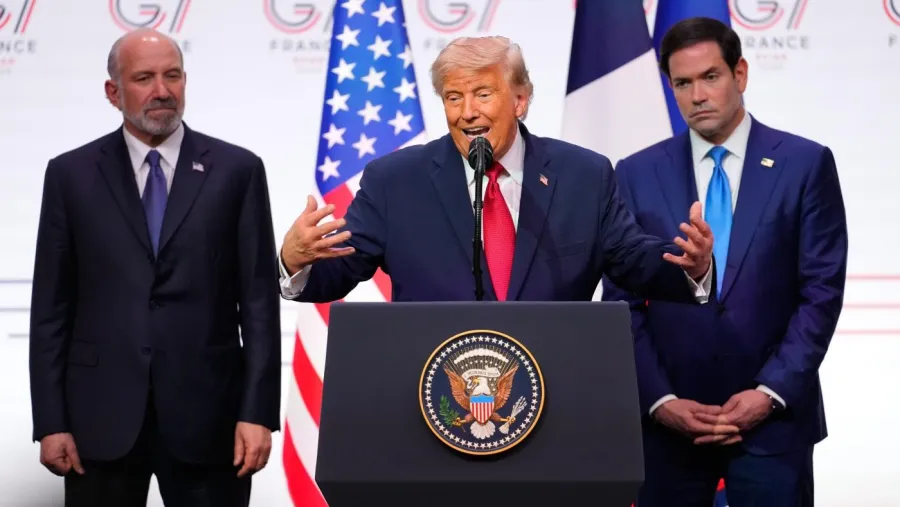 Trump, İran'ın füze cephaneliğini korumasını savundu