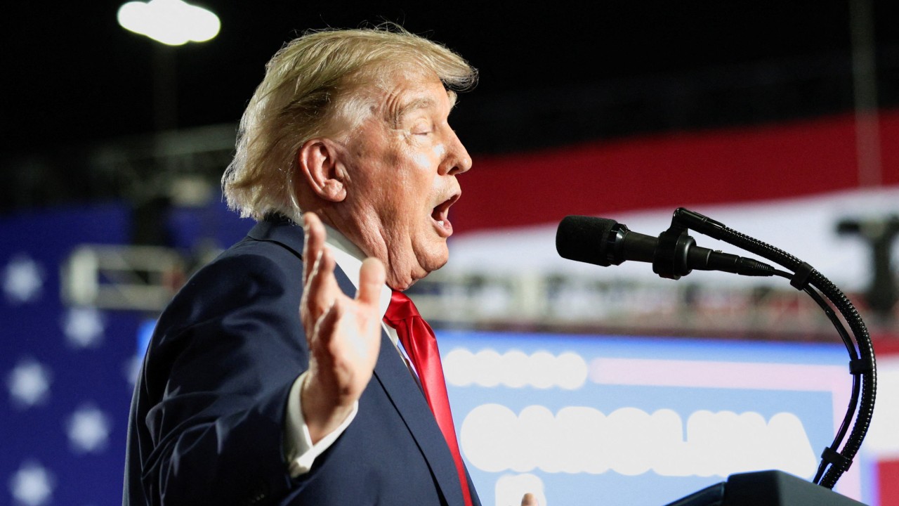 Trump İran'da 'Görev Tamam' Dedi, Savaş Süriyor