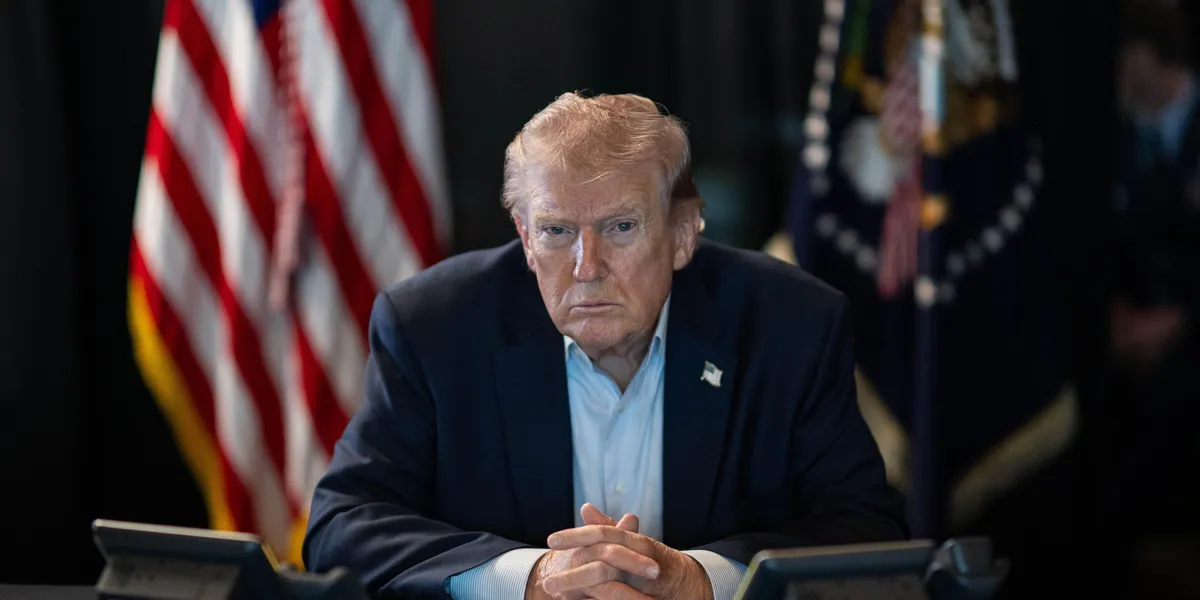 Trump'tan İran'ın Hark Adası'nı İşgal Tehdidi