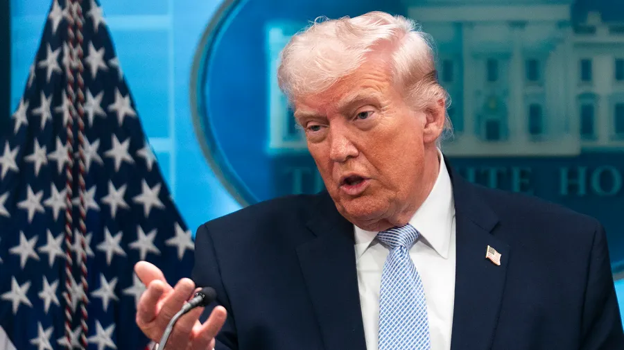 Trump: İran'daki kız okulu saldırısının sorumlusu asla bilinmeyebilir