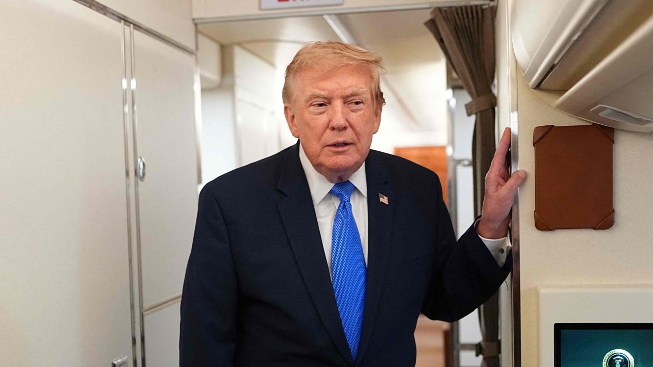 Trump: İran'la müzakereler pazartesi başlıyor, saldırıyı erteledik