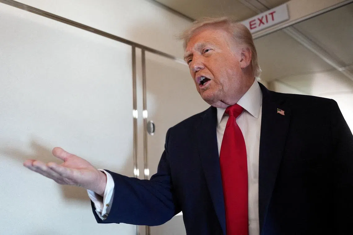 Trump: İran'la anlaşma olmazsa 'çok sert' vuracağız, Hürmüz'den petrol geçirdik