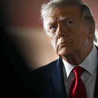 Trump İran'a saldırıyı iptal etti, anlaşma sinyali
