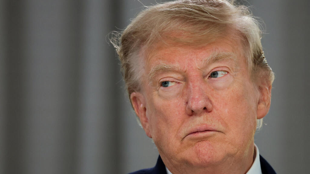 Trump, İran'a Saldırı Seçeneğini Masada Tutuyor, Ukrayna'ya Desteğe Yöneldi
