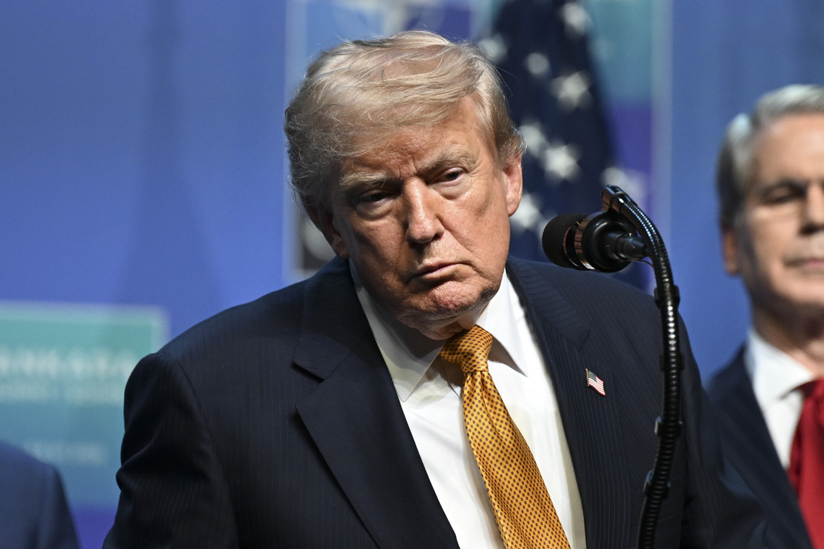 Trump, Körfez baskısının ardından İran'a saldırıyı erteledi