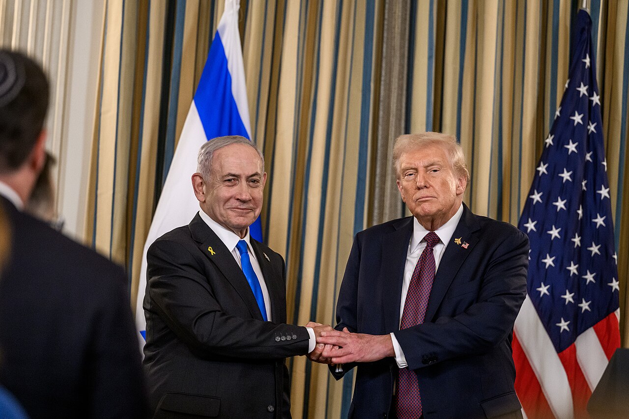 Trump'ın İran Savaşı Onayı: Libya, Irak ve Afganistan ile Kıyaslandı