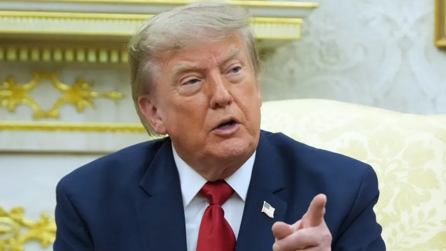 Trump'tan İran'a Sert Uyarı: 'Çok Şiddetli Vuracağız