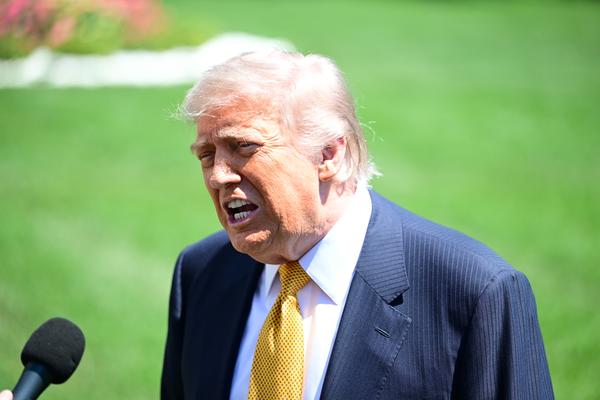 Trump: Anlaşma olsun veya olmasın İran uranyumunu yok edeceğiz