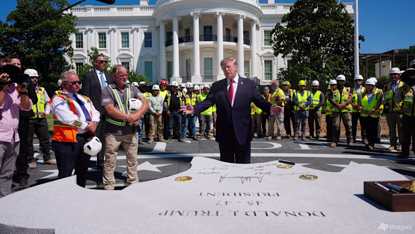 Trump: İran'a yardım eden her ülkeye ekonomik yaptırım uygulayacağız