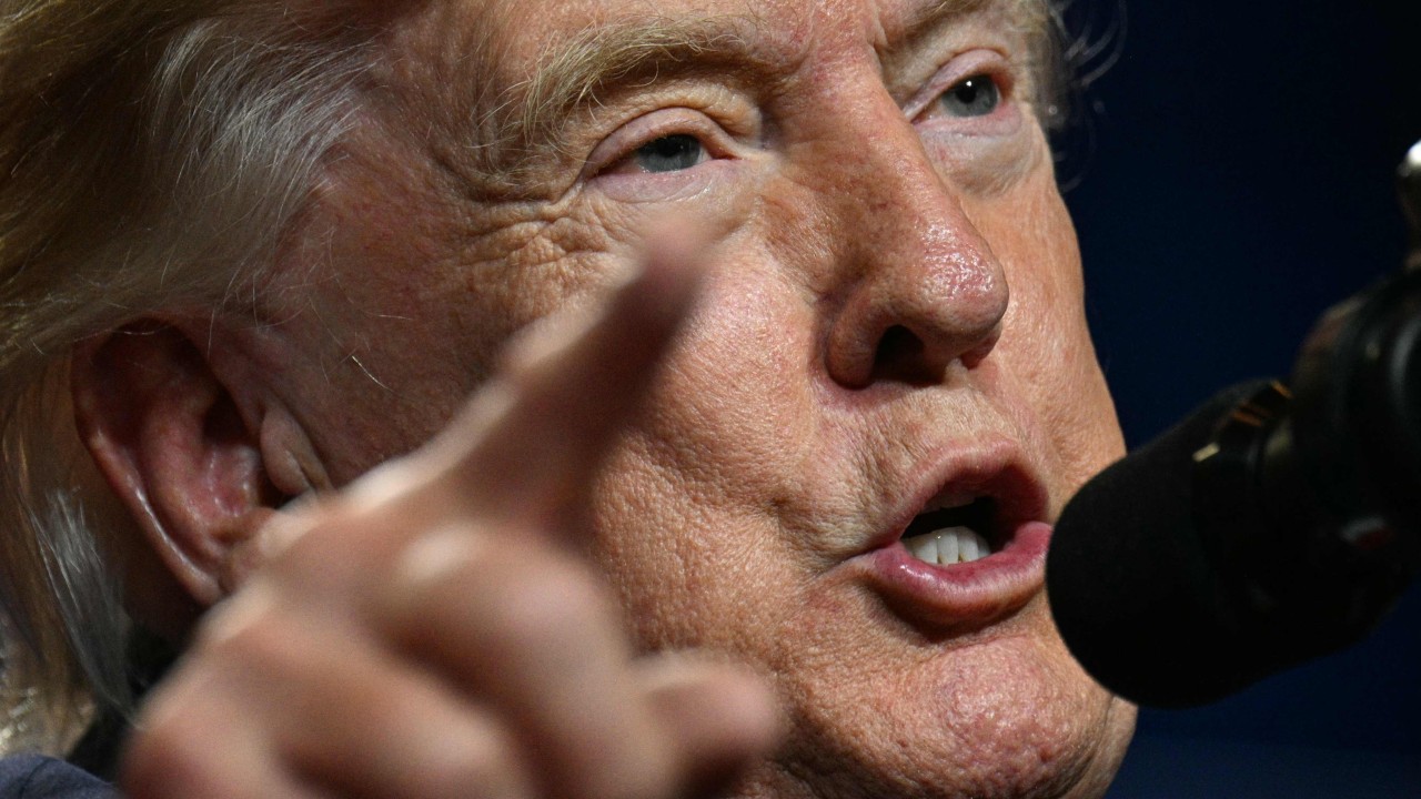 Trump: İran'ı destekleyene ekonomik savaş
