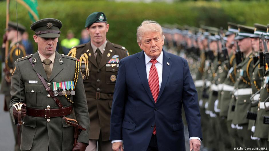 Trump İrlanda'da: Birleşme 'harika' olur