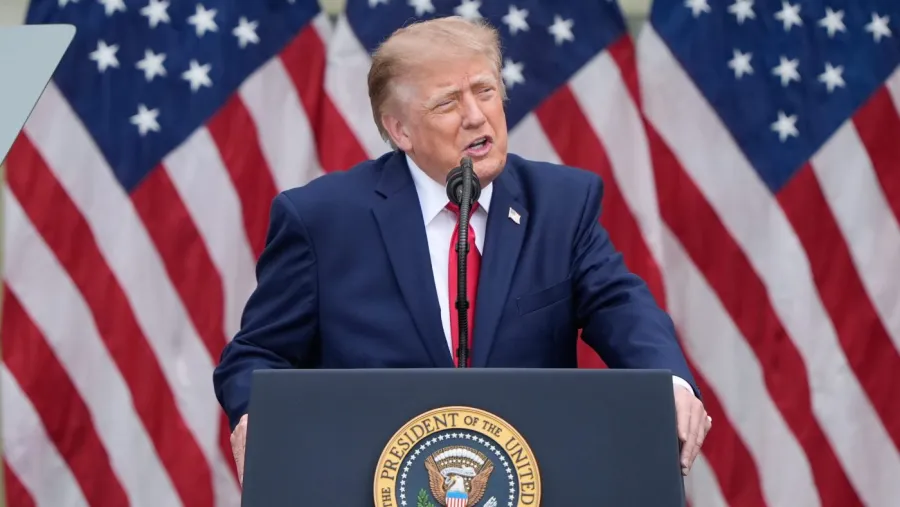 Trump, İrlanda viskisine uygulanan tarifeleri kaldırmayı planlıyor