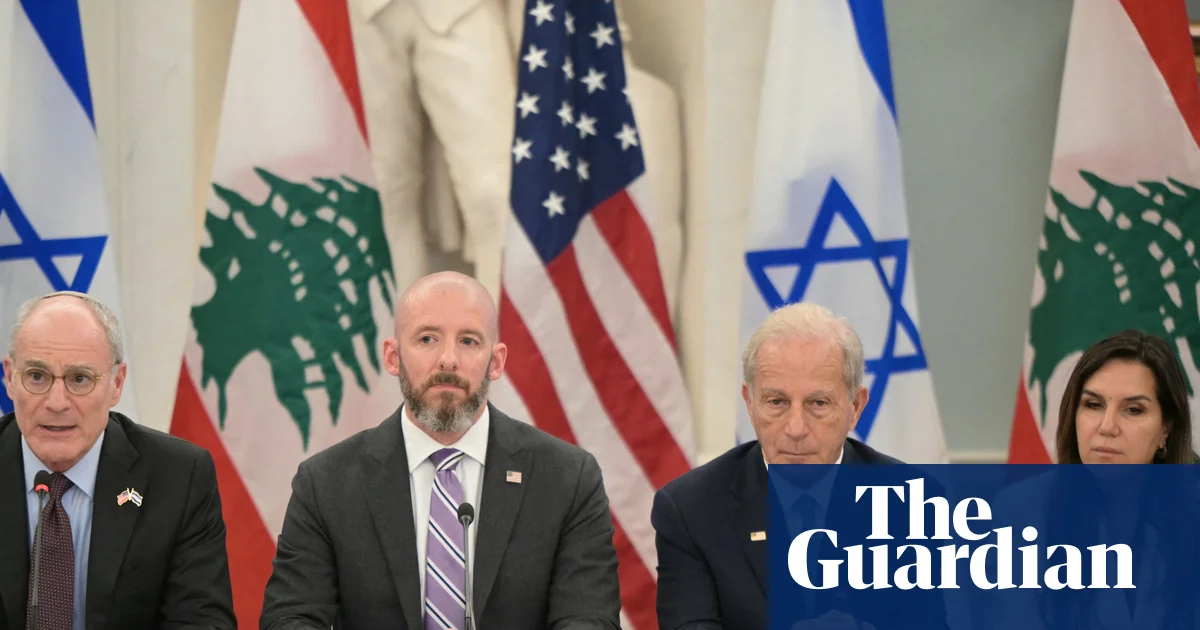 Trump İsrail-Lübnan Ateşkesini Duyururken ABD Temsilciler Meclisi Savaş Yetkileri Kararını Kabul Etti