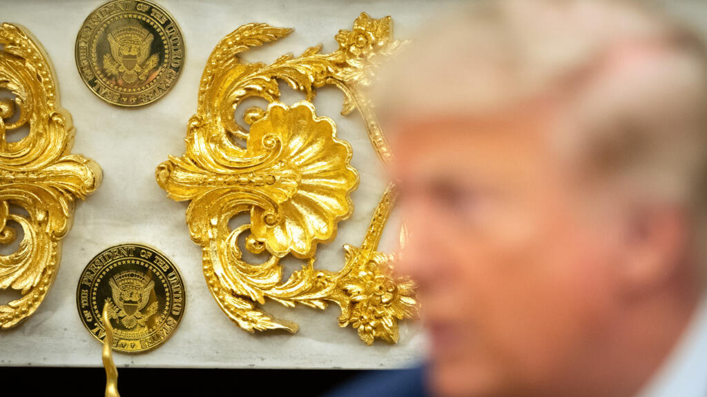 Trump'tan ithal jenerik ilaçlara yüzde 100 gümrük vergisi