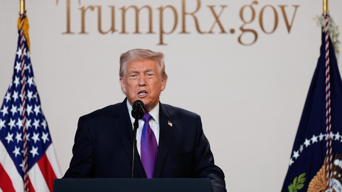 Trump, Kanada mallarına yönelik yüzde 50'lik gümrük vergisini üç gün askıya aldı
