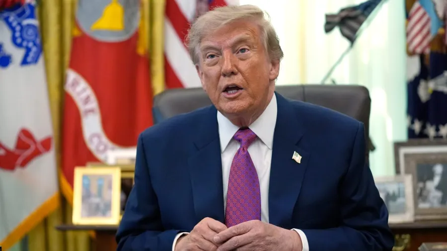 Trump'tan Kanada'ya sert mesaj: 'Hiçbir şeyinizi istemiyoruz
