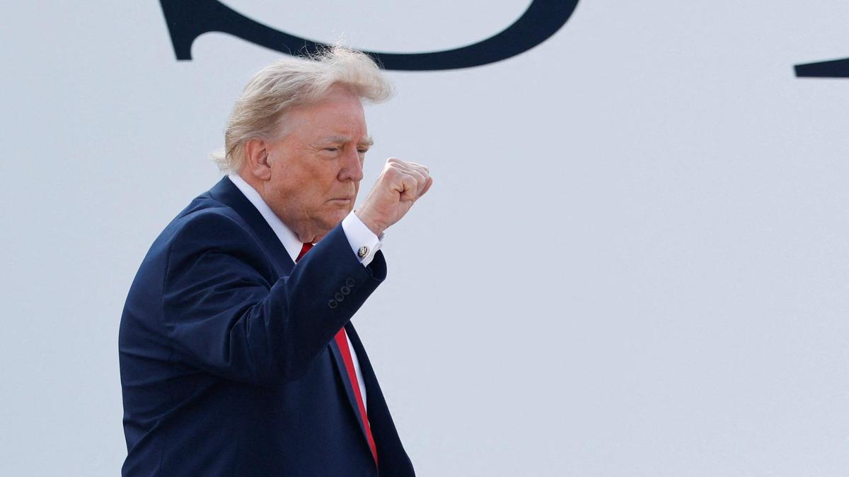 Trump, Katar'ın Hediyesi Air Force One ile İlk Uçuşunu Yaptı