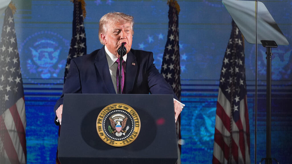 Trump’tan ‘kızıl tehlike’ retoriği: Demokratlar hedefte