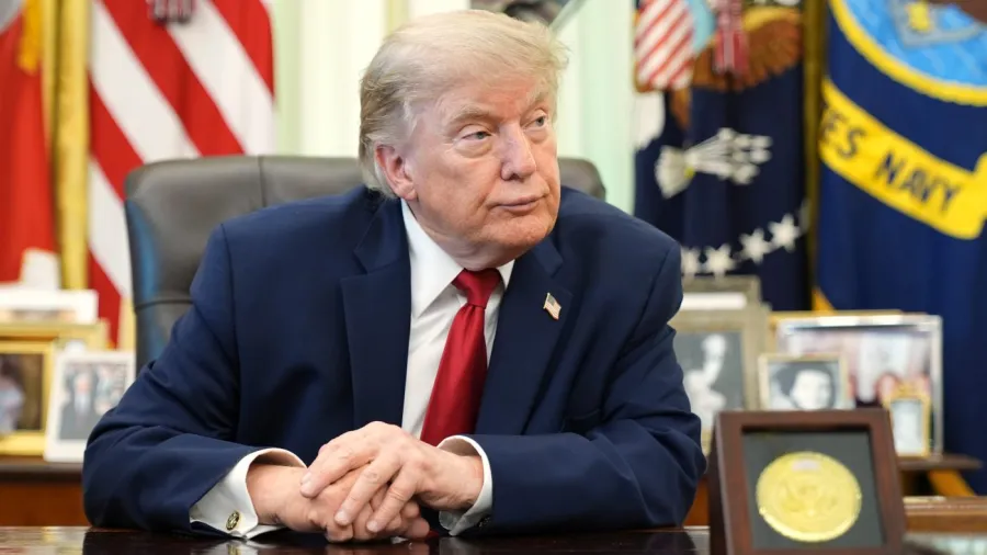 Trump konut yasasını 'esnetti', SAVE America Act'in geçmeyeceğini kabul etti