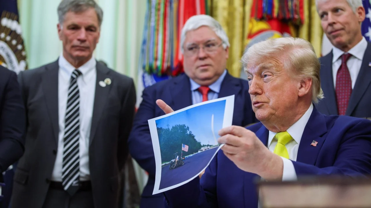 Trump Lincoln Anıtı'na 'Trump Gezinti Yolu' Yaptırmak İstiyor