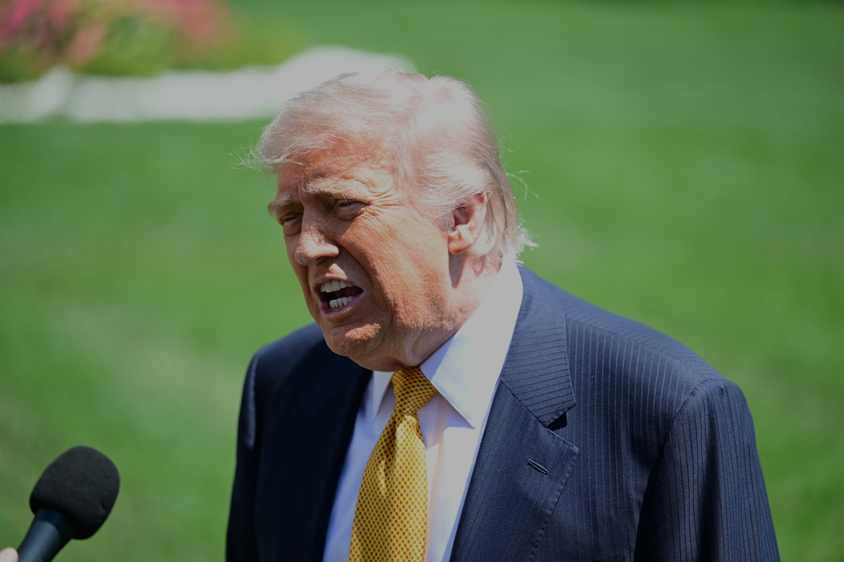 Trump Netanyahu'yu azarladı: Lübnan'da tırmanış İran görüşmelerini tehlikeye atıyor