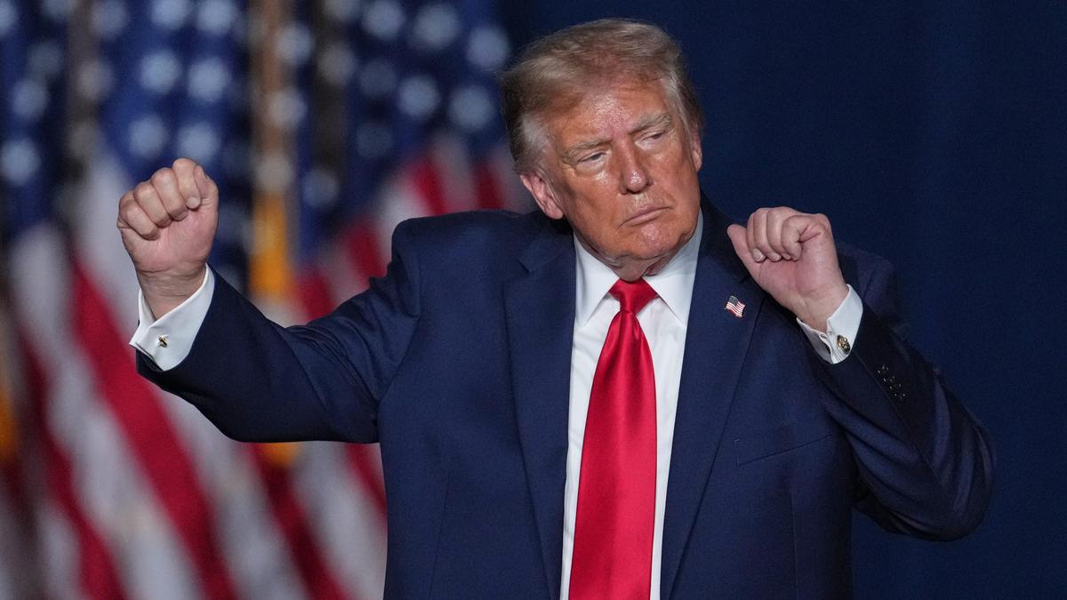Trump Nobel Barış Ödülü'nü hak ettiğini söyledi